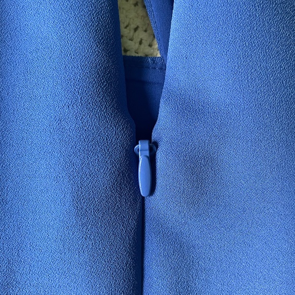 BCBGMaxAzria Crisscross Halter Peplum Dress in "Blueberry", Size 0 - Picture 3 of 16